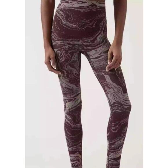 NWT Athleta Aurora Shine Spiced Cabernet Tank and Legging Set Size XXS MSRP $178 - Picture 6 of 9